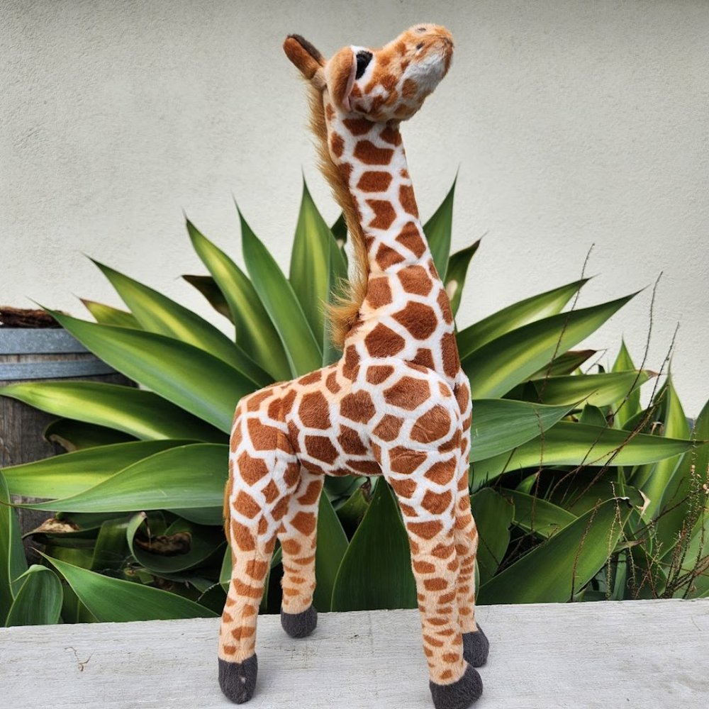 NEW 22" Giraffe Stuffed Animal Baby Shower Nursery Bedroom Room Decor Plush Linz - Picture 4 of 13